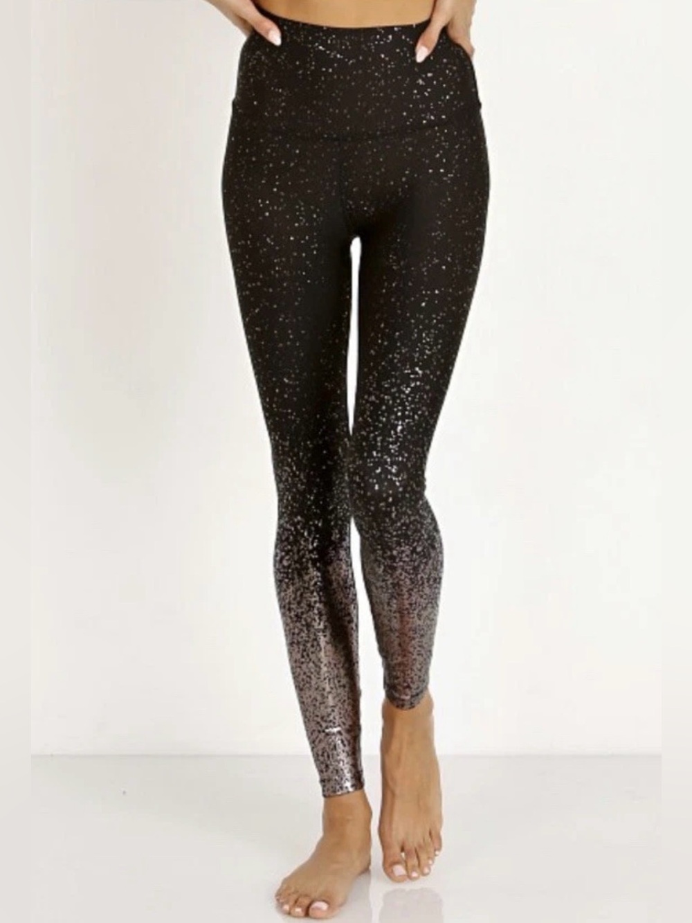 Beyond Yoga Alloy Ombré High Waisted Midi Leggings Black on black shiny M S